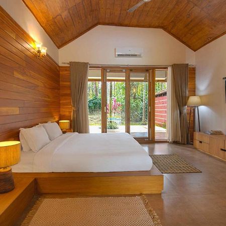 Stayvista At Tall Silver With Infinity Pool & Breakast Madikeri Bagian luar foto