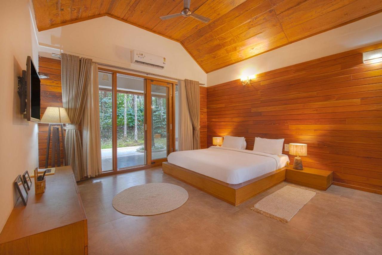 Stayvista At Tall Silver With Infinity Pool & Breakast Madikeri Bagian luar foto